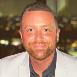 Meet your Posher, Christian